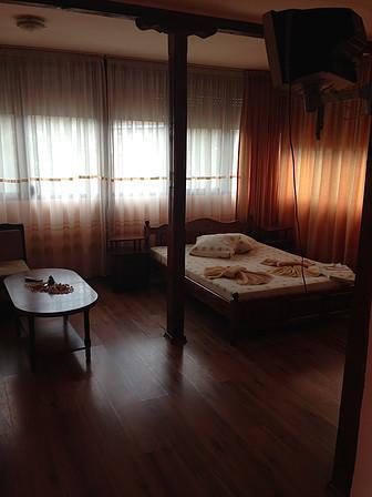 Guest House Ambrozia Kotel ภายนอก รูปภาพ